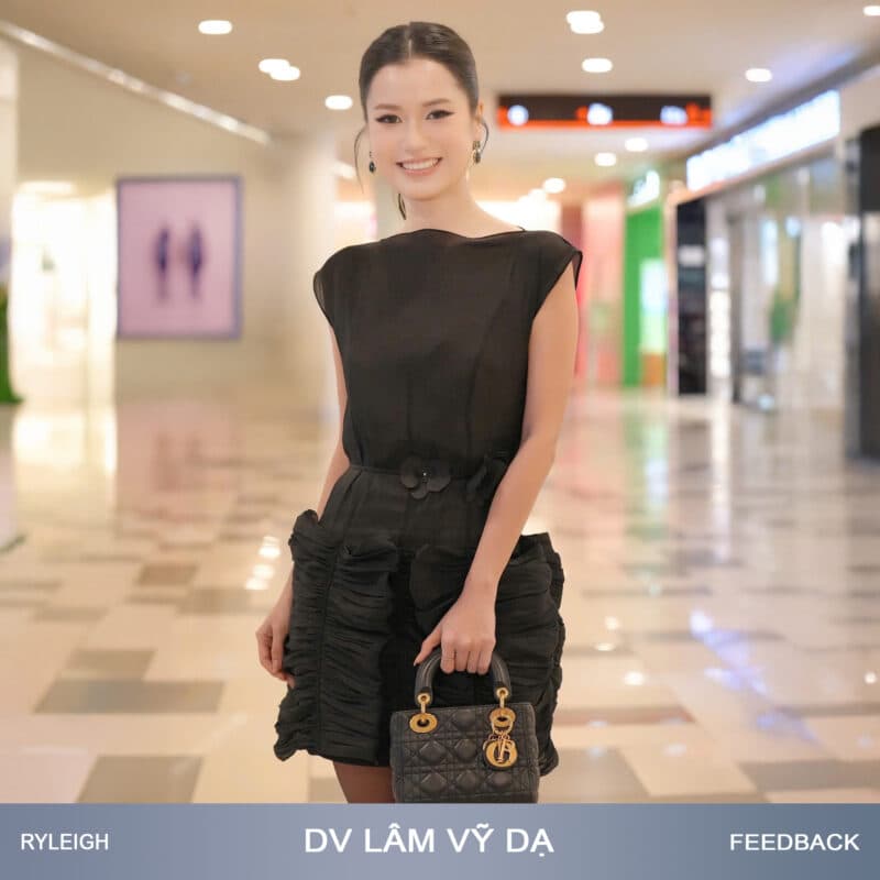 Actress Lâm Vỹ Dạ